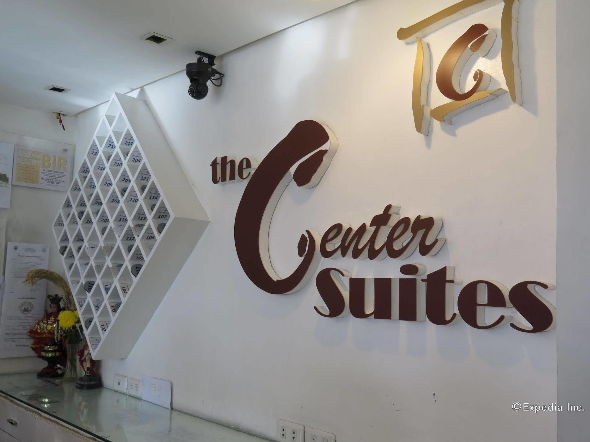 The Center Suites Cebu Eksteriør bilde